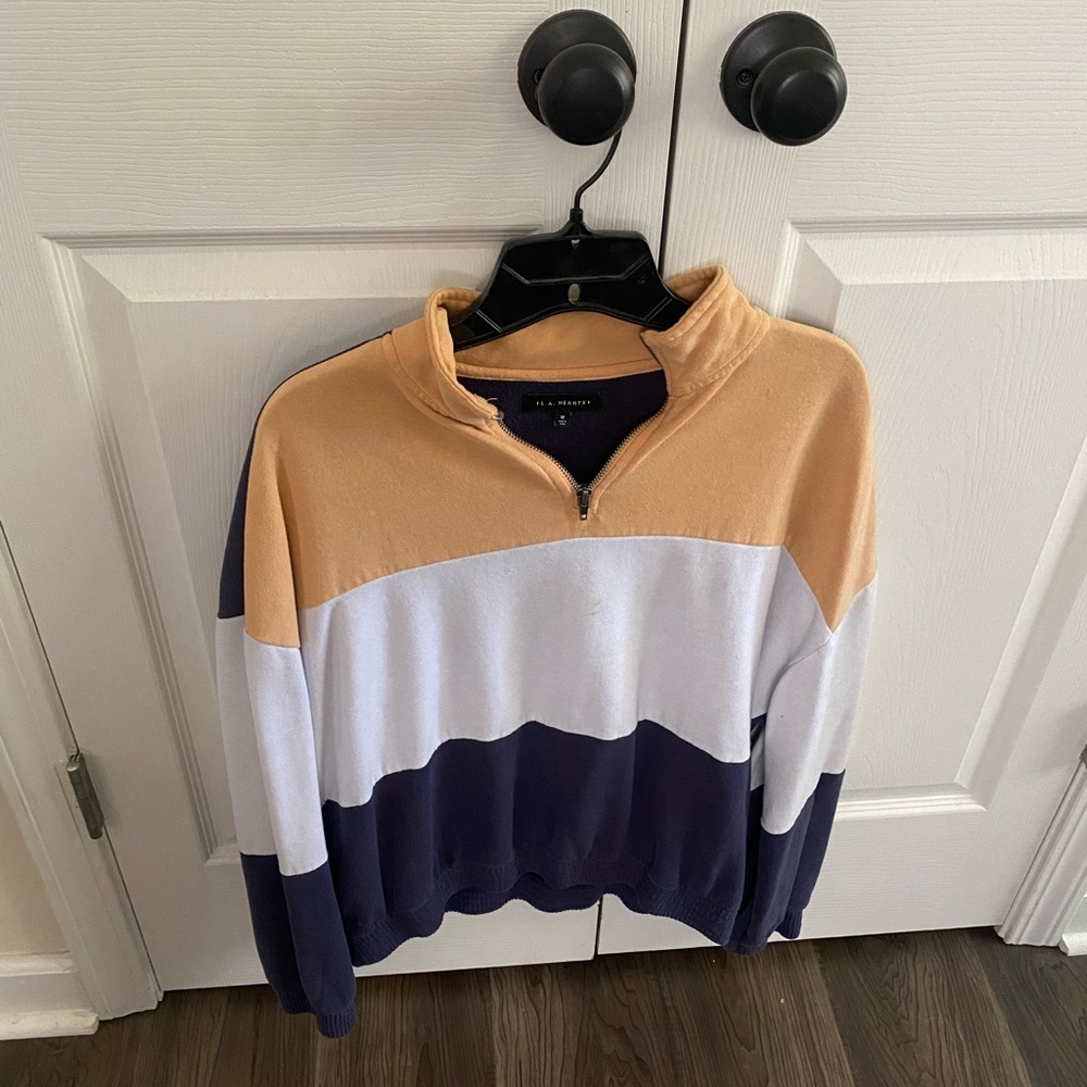 Pacsun quarter zip pullover size medium. 💗
